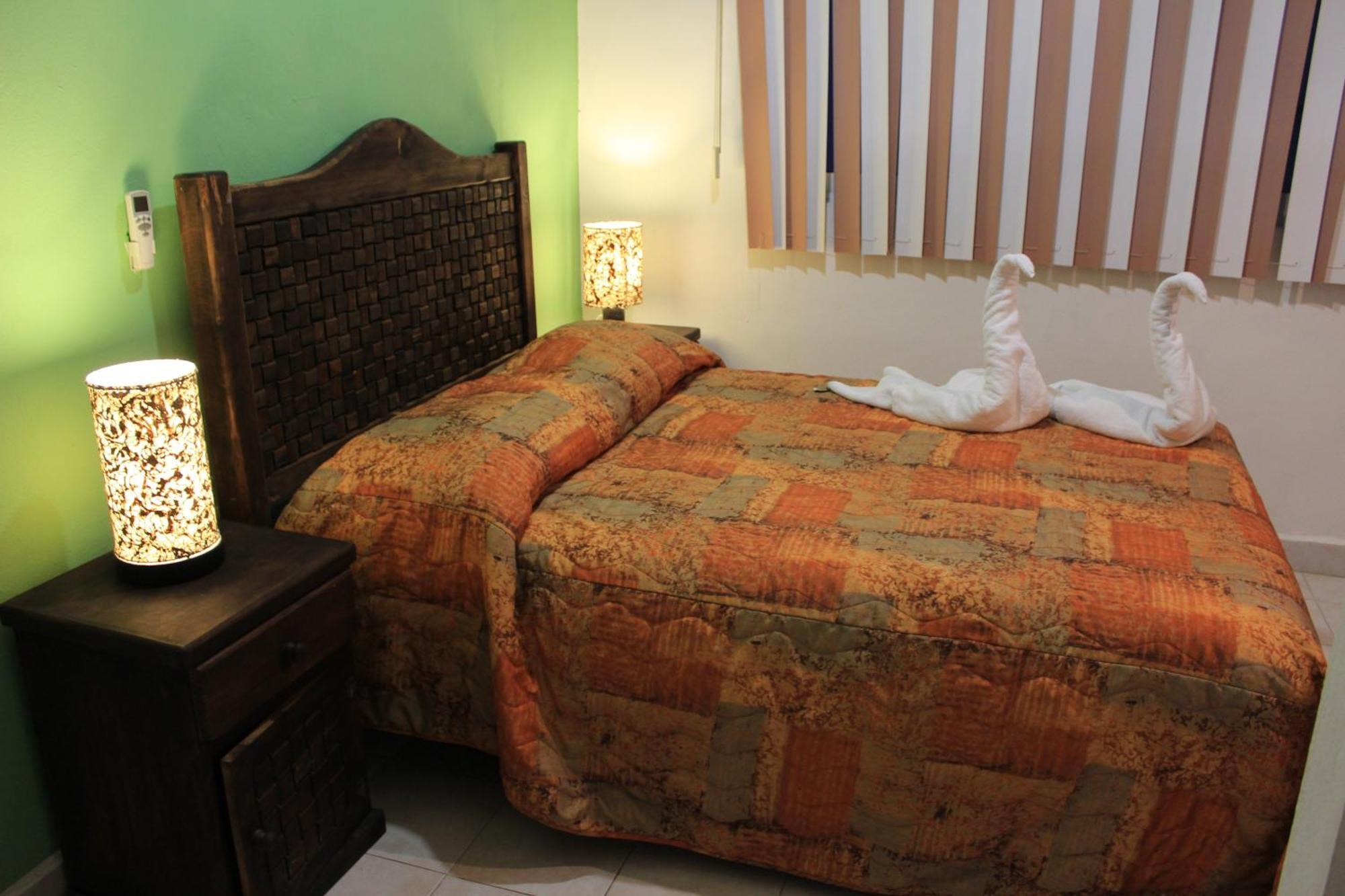 Terracota Corner Rooms Καμπέτσε Εξωτερικό φωτογραφία