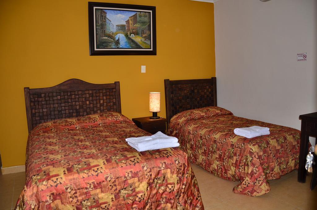 Terracota Corner Rooms Καμπέτσε Εξωτερικό φωτογραφία
