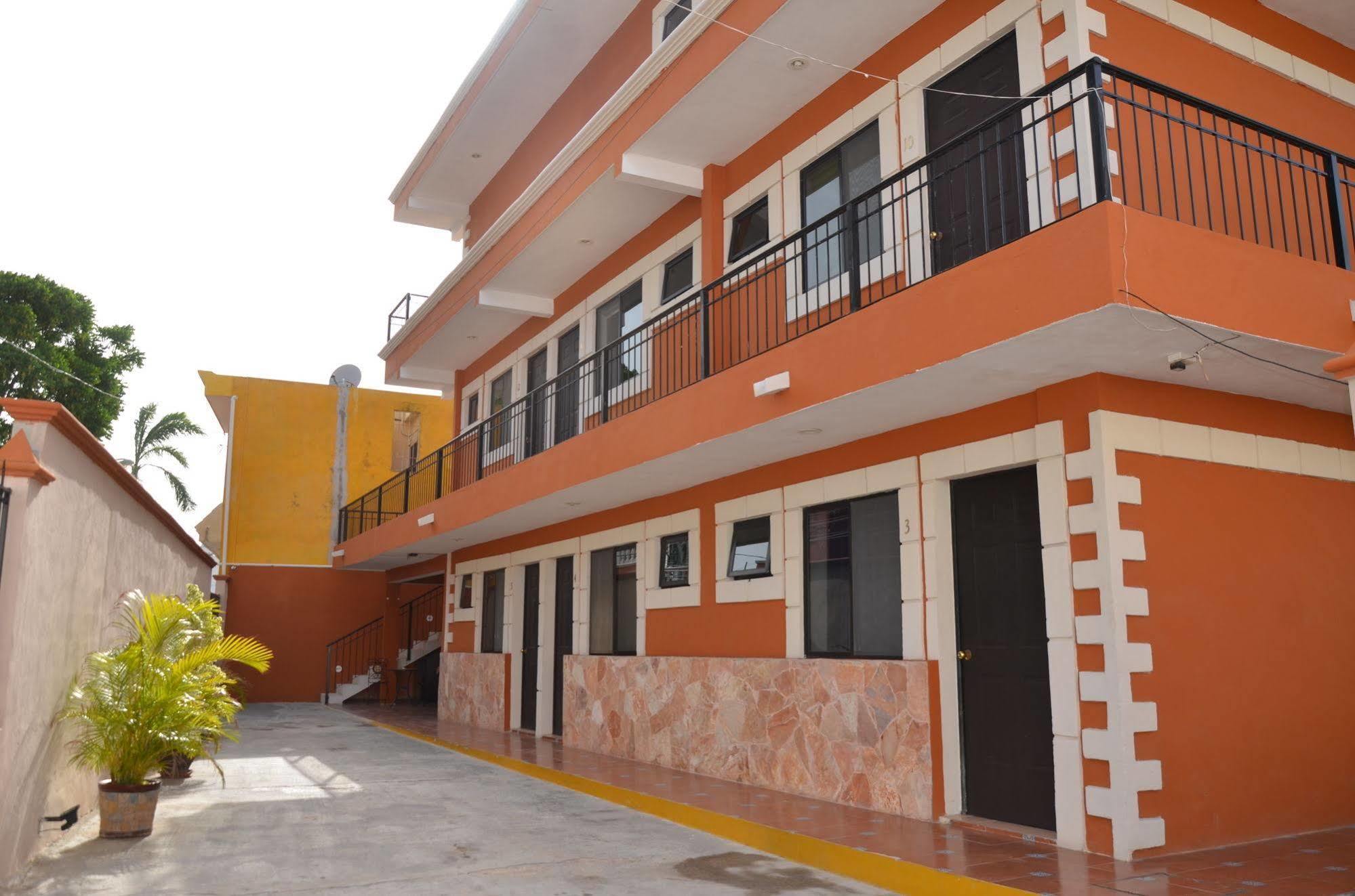 Terracota Corner Rooms Καμπέτσε Εξωτερικό φωτογραφία